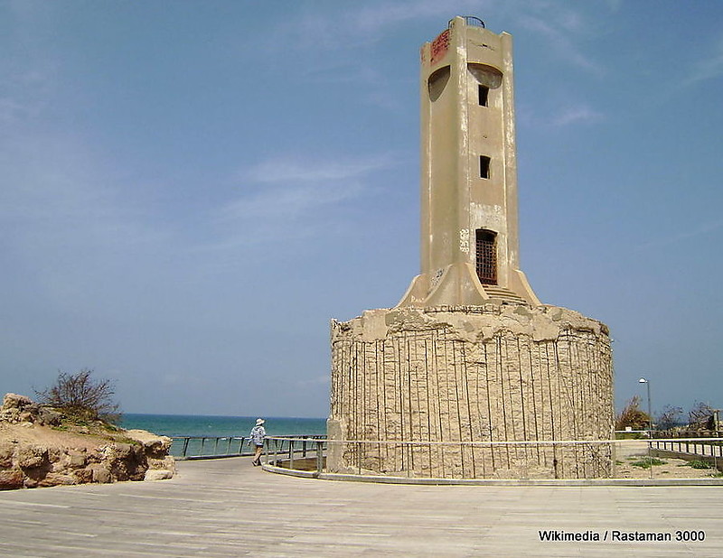 Tel Aviv / Tel-Kudadi ancient Lighthouse (reading light)
Keywords: Tel Aviv;Israel;Mediterranean sea