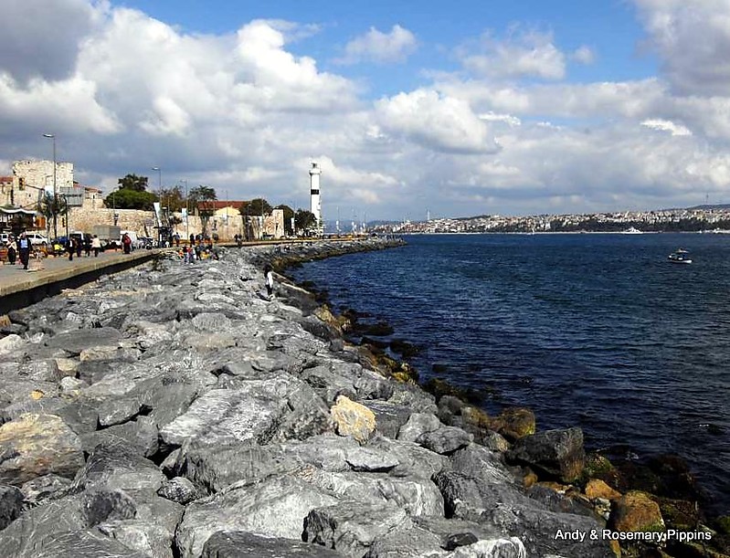 Bosporus / Istanbul / Ahirkapi Lighthouse (2)
Keywords: Istanbul;Turkey;Bosphorus