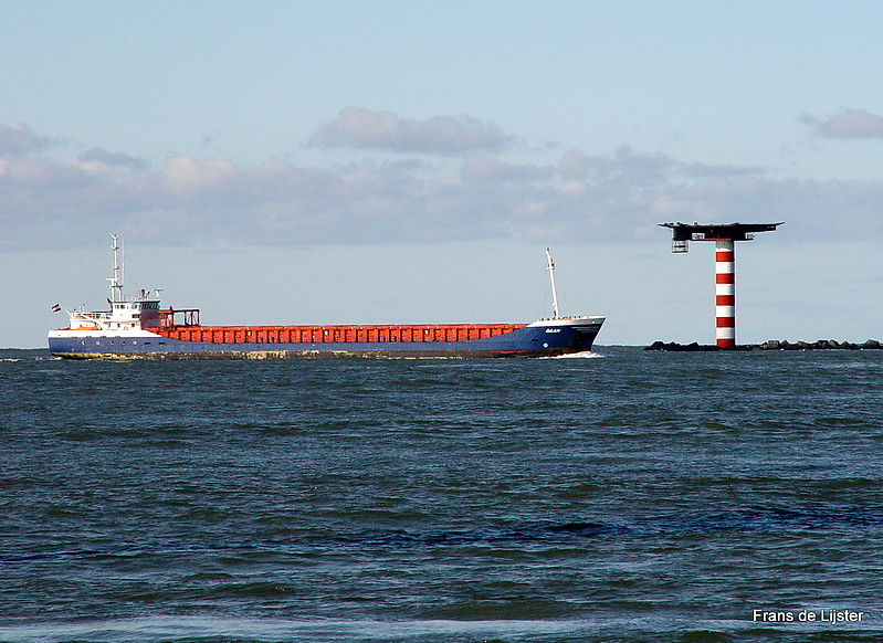 Approach Hoek van Holland-Rotterdam / Maasmond Noorderhoofd (North Mole)
Keywords: Hoek van Holland;Netherlands;Rotterdam;North sea