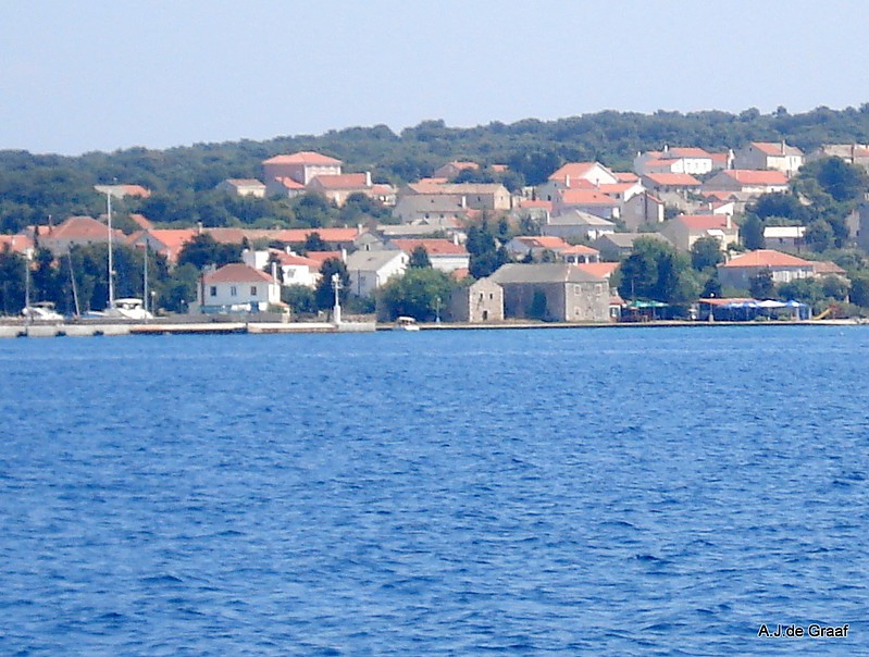 Olib Island / Luka Olib / Ferry Pier light
Keywords: Croatia;Adriatic sea
