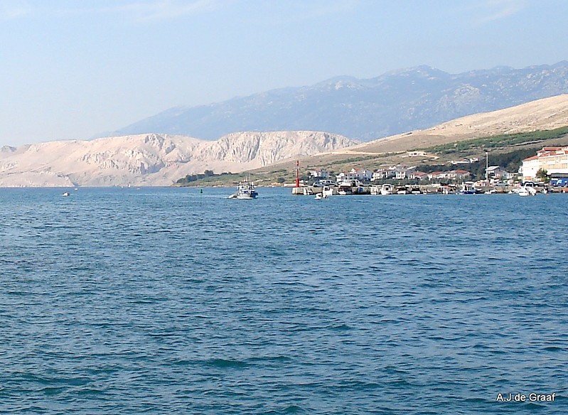 Pag Island / Pag-City / Ferry Quai light
Keywords: Pag;Croatia;Adriatic sea