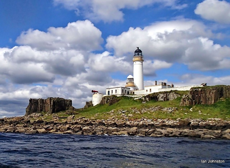 North Ayrshire / Approach Firth of Clyde / Pladda lighthouses High & Low
Keywords: Firth of Clyde;Scotland;United Kingdom;Ayrshire;Irish sea