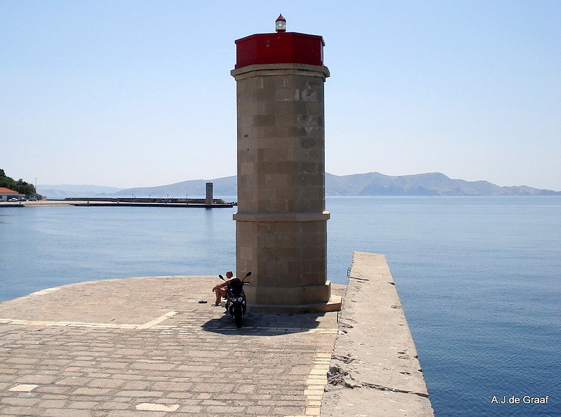 Senj / Sv Ambro?? Breakwater light
Behind is seen E 2922
Keywords: Croatia;Adriatic sea