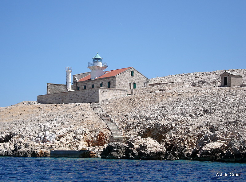 Senjska Vrata / Prvi?� / Rt Stra??ica Lighthouse
Built in 1875, new picture.
Keywords: Prvic island;Croatia;Adriatic sea