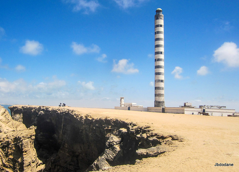 Oued Ed-Dahab (former Rio de Oro) / Dakhla Lighthouse 1 (low left) & 2
AKA ARCIPRES GRANDE
Keywords: Western Sahara;Atlantic ocean;Dakhla