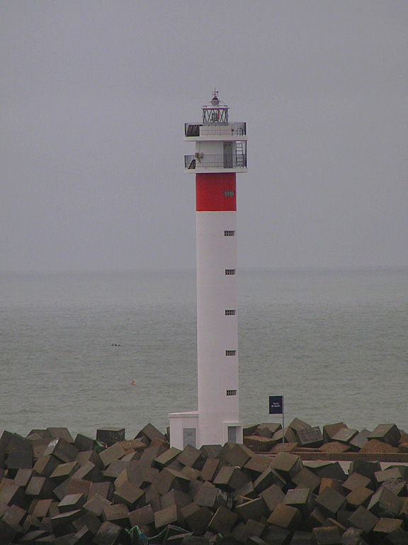 HUELVA - Río Odiel - Juan Carlos I Breakwater - Head lighthouse
Keywords: Huelva;Spain;Atlantic ocean
