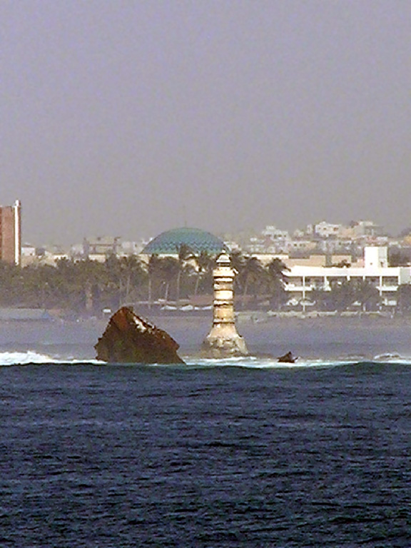 DAKAR - Chauss?�e des Almadies Lighthouse
Keywords: Dakar;Senegal;Atlantic ocean;Offshore