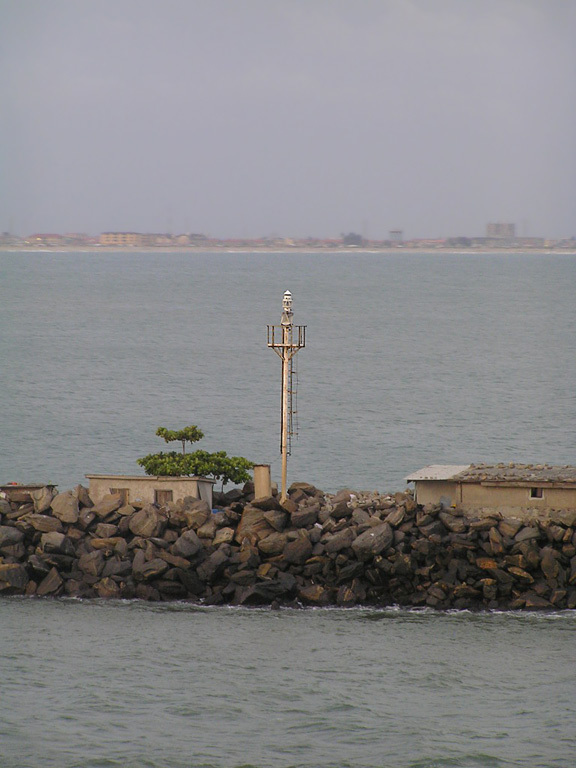 LAGOS - E Mole - Head light
Keywords: Lagos;Nigeria;Gulf of Guinea