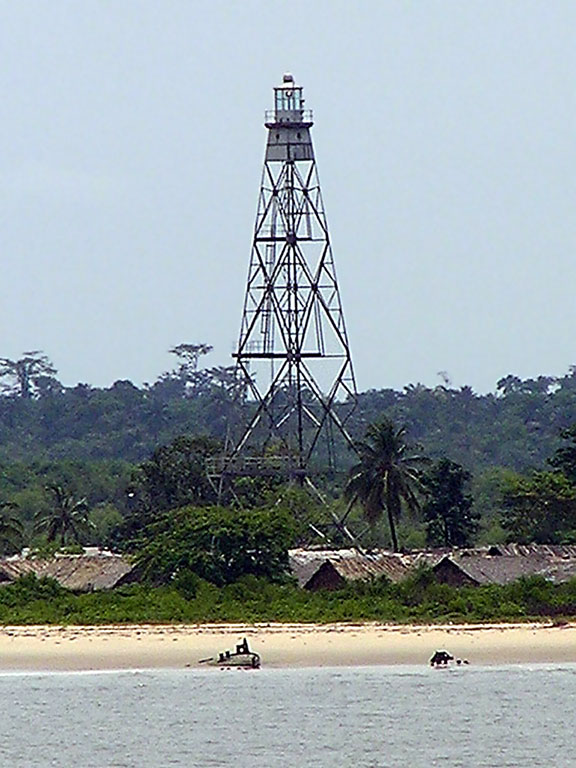 BONNY RIVER - Field Point Lighthouse
Keywords: Bonny island;Nigeria;Gulf of Guinea