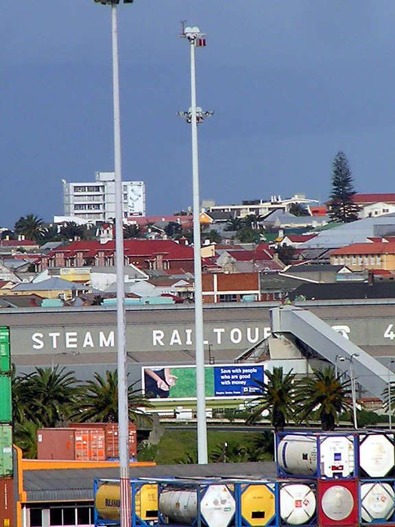 CAPE TOWN - Ben Shoeman Dock Ldg Lts - Front
Keywords: South Africa;Cape Town;Atlantic ocean