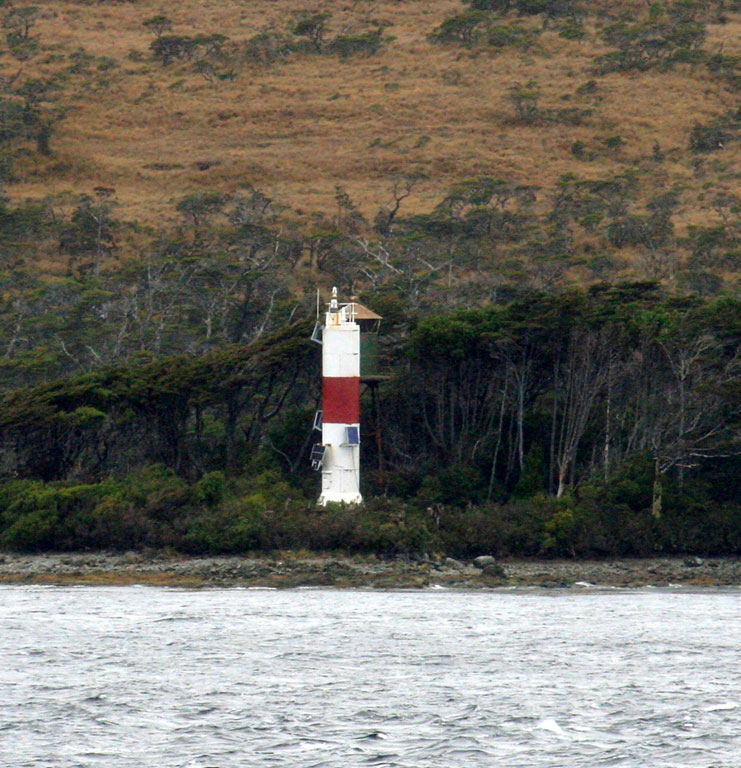 ESTRECHO DE MAGALLANES - Paso Inglés - Islote Cohorn light
Keywords: Strait of Magellan;Chile;Paso Ingles