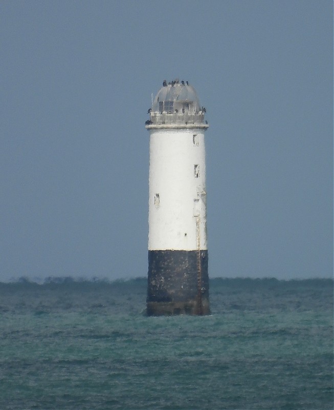 COTENTIN - Le Sénéquet Lighthouse
Keywords: Normandy;France;English channel;Offshore