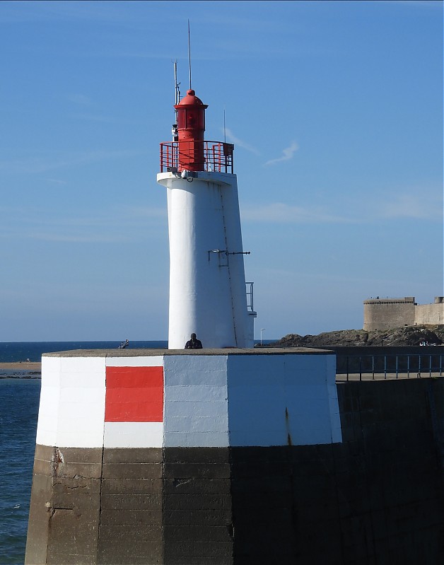 SAINT-MALO - Môle des Noires - Head light
Keywords: Brittany;Saint Malo;France;English channel