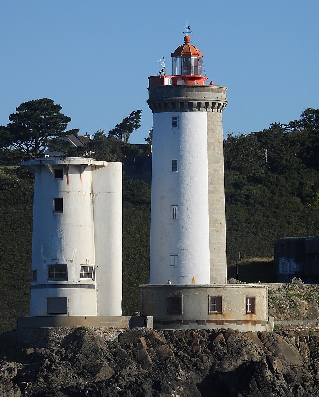 BREST - Avant Goulet de Brest - Pointe du Petit-Minou Lighthouse
Keywords: Brittany;France;Finistere;Bay of Biscay;Brest