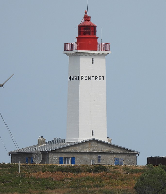 GLÉNAN ARCHIPELAGO - Penfret Lighthouse
Keywords: Bay of Biscay;France;Brittany;Glenan