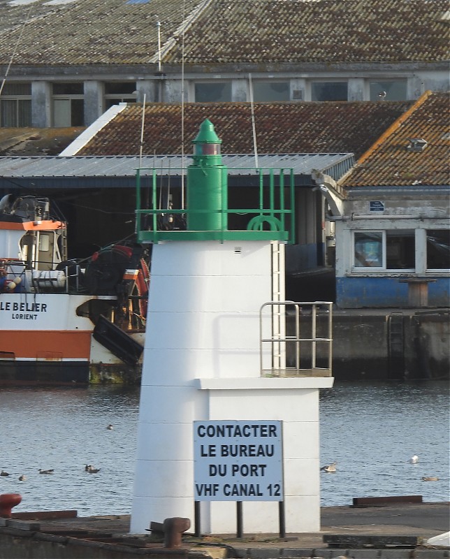 LORIENT - Kéroman - Fishing Harbour - E side of entrance light
Keywords: Bay of Biscay;France;Brittany;Lorient