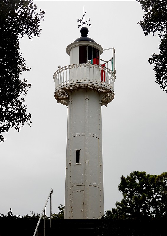 FROMENTINE - Pointe Notre-Dame-de-Monts Lighthouse
Keywords: France;Bay of Biscay;Pays de la Loire