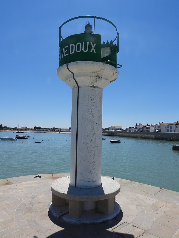 ÎLE DE RÉ - Rivedoux-Plage - Ldg Lts - Front light
Keywords: Nouvelle-Aquitaine;France;Bay of Biscay;Charente-Maritime;Ile de Re