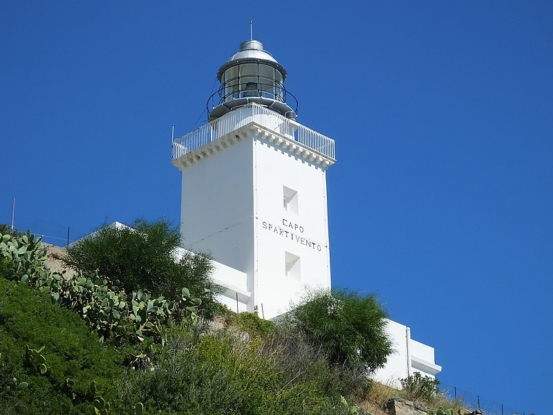 CALABRIA - Capo Spartivento Lighthouse
Keywords: Italy;Calabria;Mediterranean sea