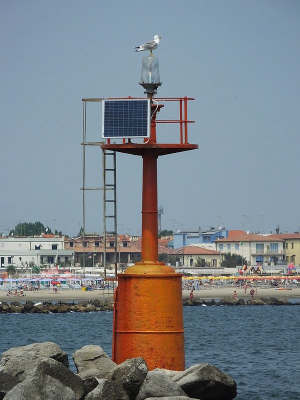 PORTO GARIBALDI - S Mole - Head light
Keywords: Italy;Adriatic sea;Porto Garibaldi