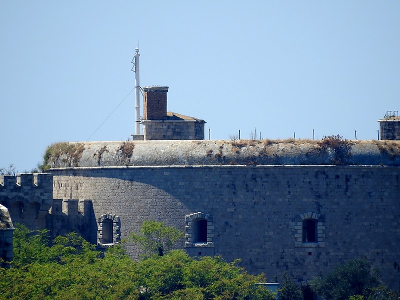 BOKA KOTORSKA/BOCCHE DI CATTARO - Fort Mamula light
Keywords: Kotor bay;Adriatic sea;Montenegro;Tivat