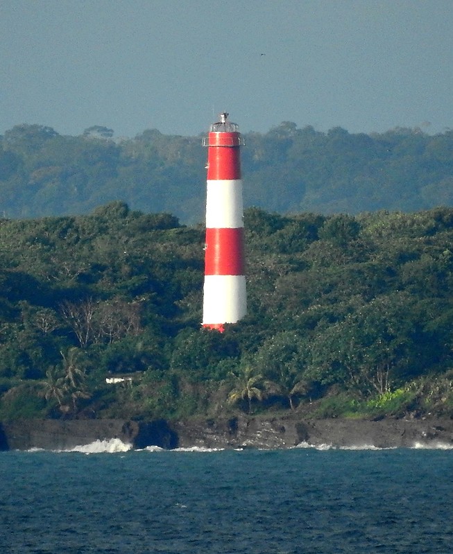 BUENAVENTURA - Bahía M?laga - Isla La Palma Lighthouse
Keywords: Colombia;Buenaventura;Pacific ocean;Bahia Malaga