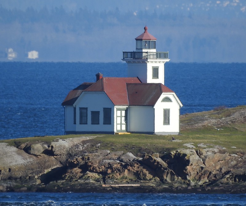 Washington / BOUNDARY PASS - Patos Island - Alden Point Lighthouse
Keywords: San Juan Islands;Washington;Strait of Georgia;United States
