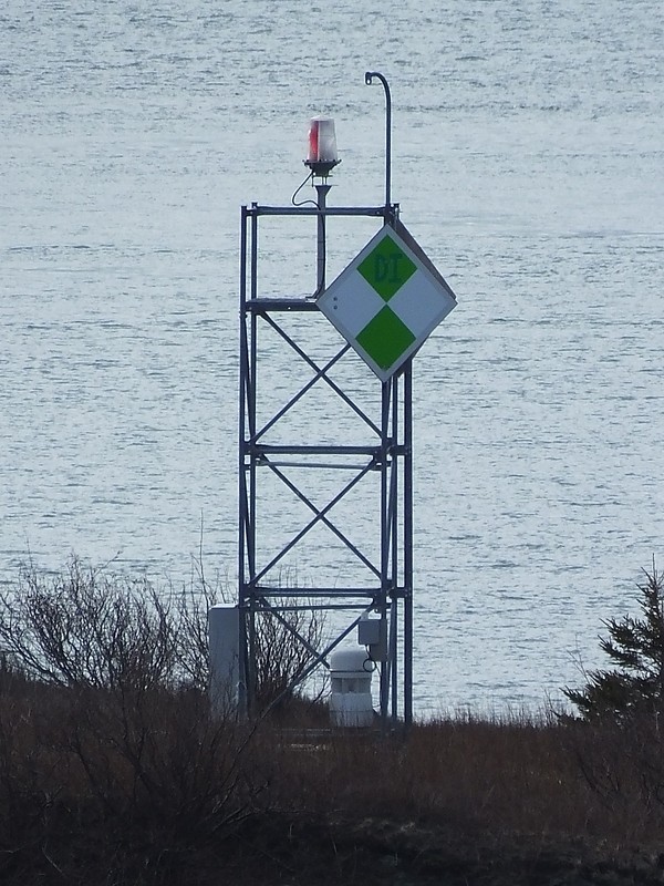 Maine /  Western Passage - Dog Island light
Keywords: Maine;United States;Bay of Fundy