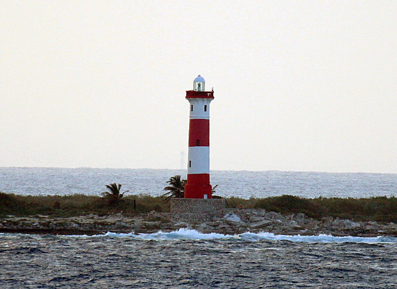 COZUMEL - Punta Molas - N Point lighthouse
Keywords: Mexico;Cozumel;Caribbean sea