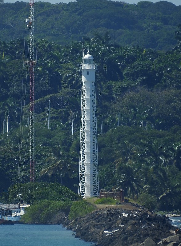 PANAMA CANAL - Main (West) Entrance - Bahía Limón - Punta Toro Lighthouse
Keywords: Panama canal;Panama;Bahia Limon