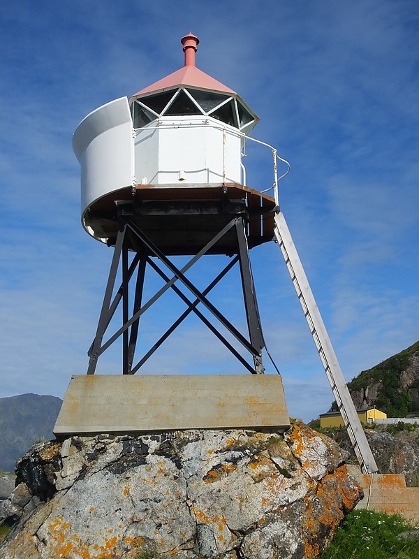 ØKSFJORD - Ystneset Lighthouse
Keywords: Oksfjord;Norway;Norwegian sea