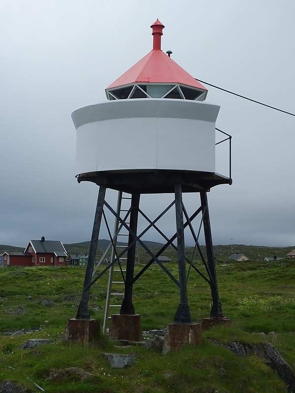 GAMVIK - Beritbukta (Kåveneset) Lighthouse
Keywords: Gamvik;Norway;Barents sea