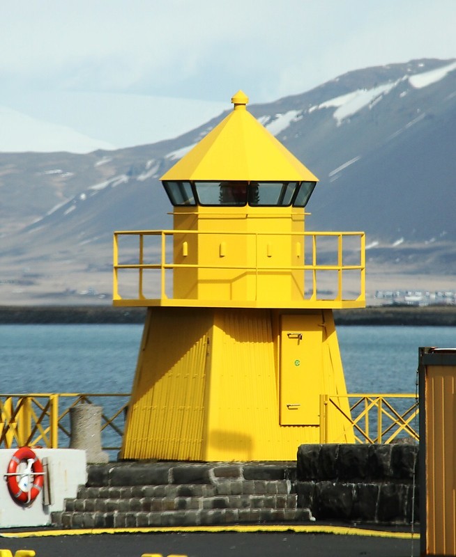 REYKJAVIK - Norðurgarði (North Mole) light
Keywords: Reykjavik;Iceland;Atlantic ocean