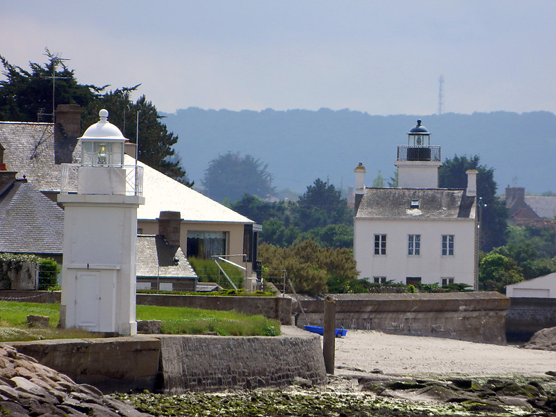 Normandy / Barfleur Range lighthouses
Keywords: Normandy;Barfleur;France;English channel