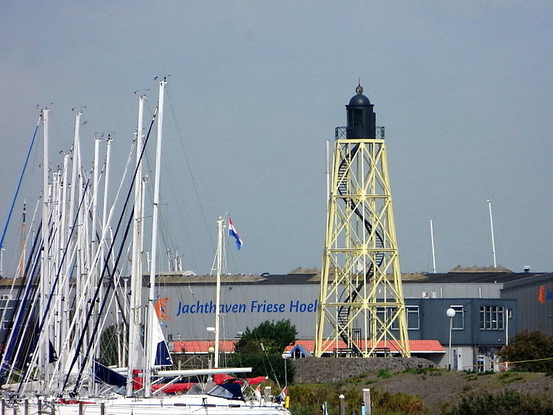 IJsselmeer / Friesland / Lemmer / Harbour entrance Lighthouse
IJsselmeer
Keywords: IJsselmeer;Lemmer;Netherlands