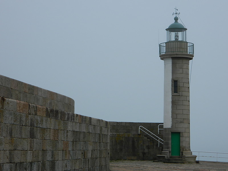 Brittanny / Binic Lighthouse
Keywords: Brittany;France;Binic;Baie de Saint-Brieuc