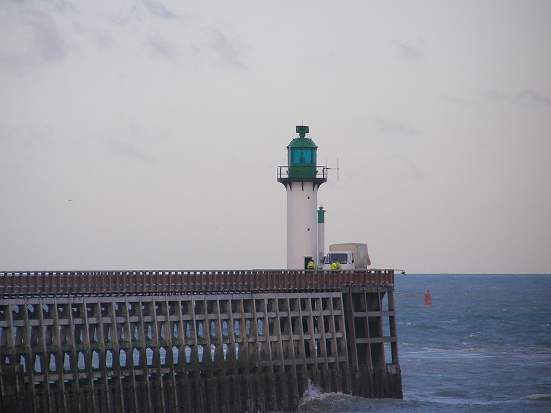 Calais / Jetee Ouest lighthouse
Keywords: Calais;English channel;France
