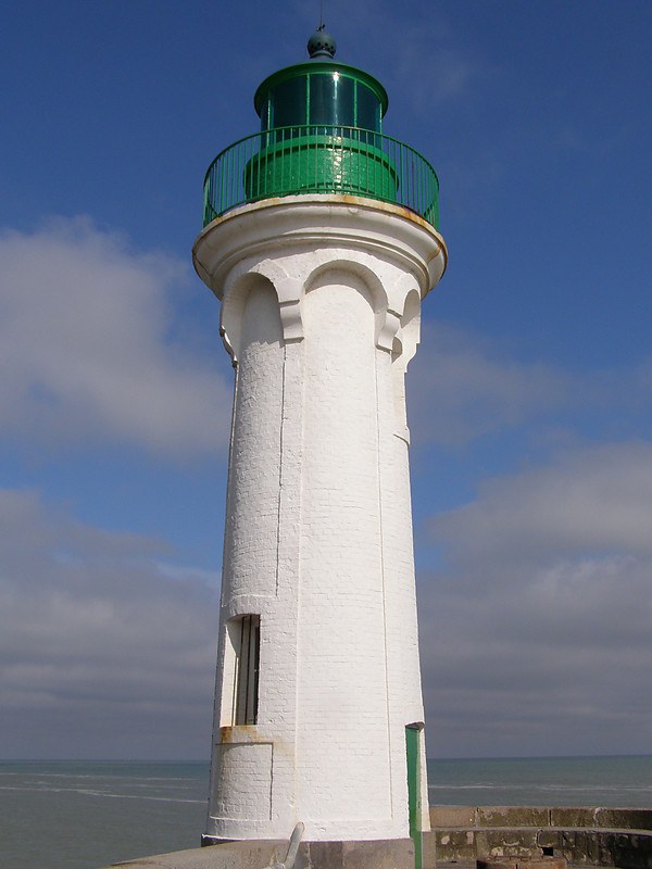 North Normandy / St. Valery en Caux (Jetée de l'Ouest) lighthouse
Keywords: Normandy;France;English channel
