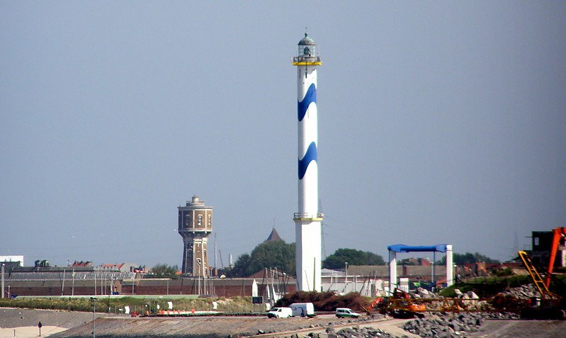 Ostend Lighthouse
AKA Lange Nelle
Keywords: Oostende;Belgium;English Channel