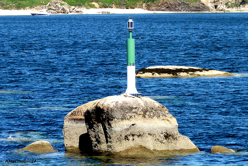 Spain - North West Coast - Ría de Arosa - Palmeira Harbour - Camallon shoal light.
Keywords: Spain;Galicia;Ria de Arosa