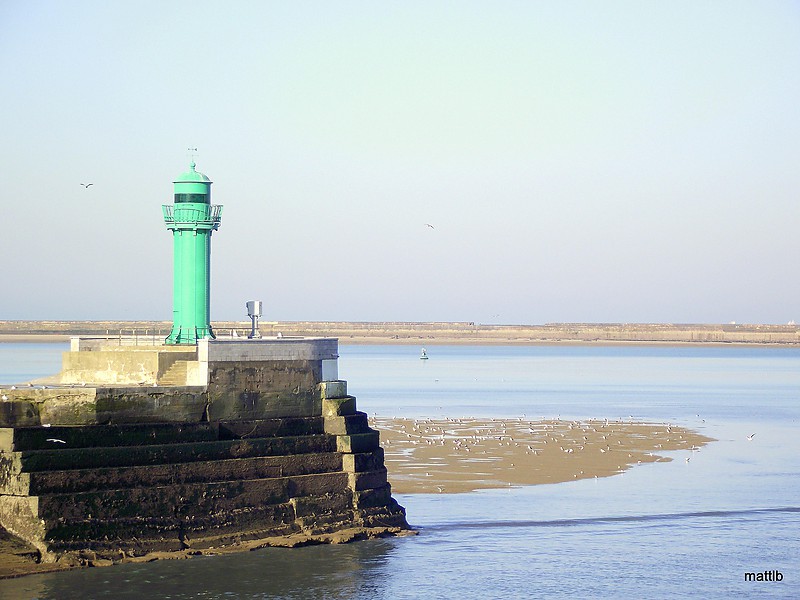 Boulogne-sur-Mer breakwater South-West lighthouse
Keywords: Boulogne-sur-Mer;France;English channel