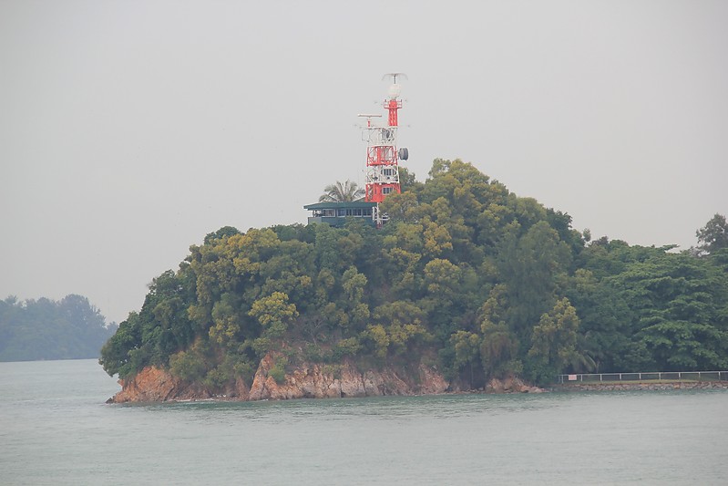 Pulau Sakijang Bendera radar tower
Keywords: Singapore;Malacca strait;Vessel Traffic Service