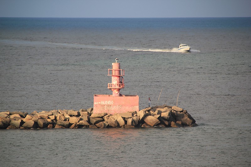 Recife North Breakwater light
Keywords: Brazil;Atlantic ocean;Olinda;Recife