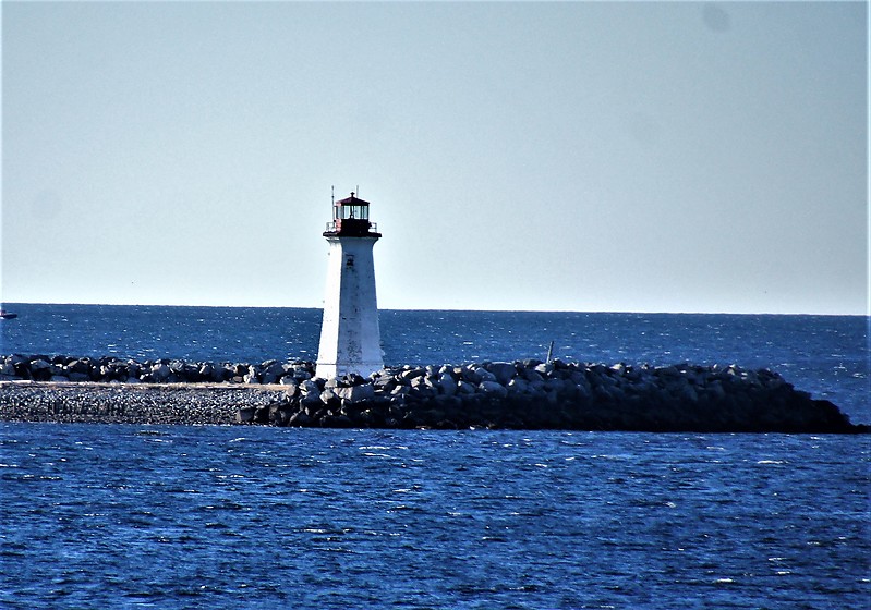 Nova Scotia / Maugher's Beach Lighthouse
east entrance to Halifax Harbor, Nova Scotia
Keywords: Nova Scotia;Canada;Atlantic ocean