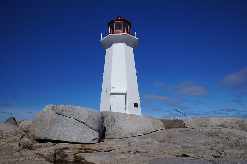 Nova Scotia / Peggy's Cove Lighthouse
Nova Scotia, Canada
Keywords: Nova Scotia;Canada;Atlantic ocean