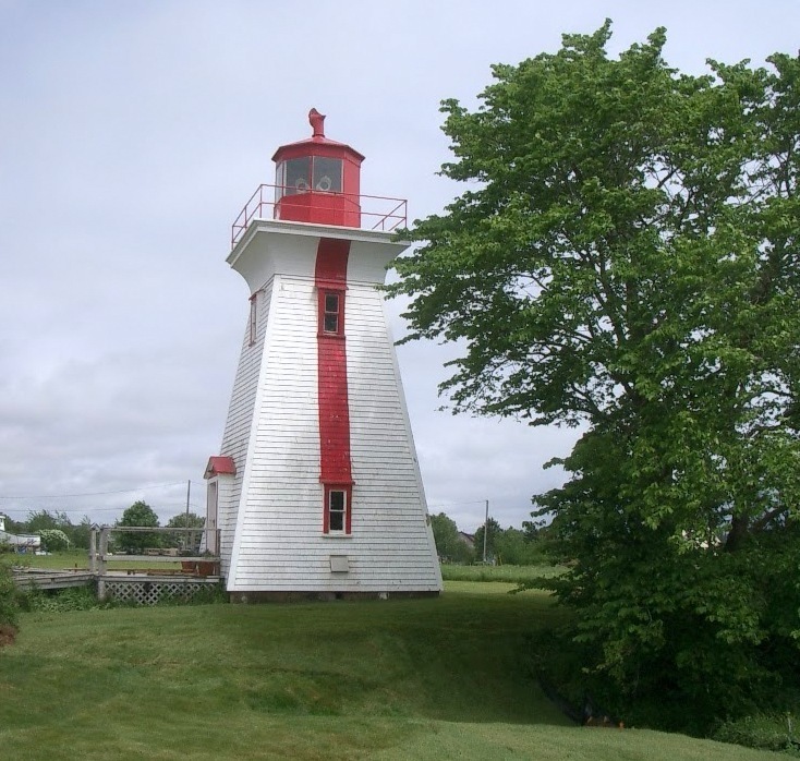 Prince Edward Island / Leards Range Front / Palmer Range Rear lighthouse
Keywords: Prince Edward Island;Canada;Northumberland Strait