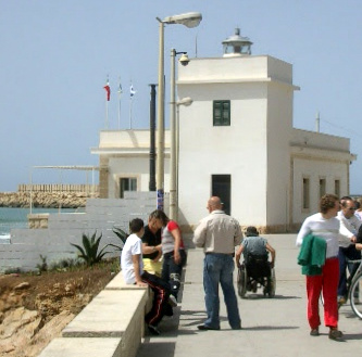 Marina di Ragusa lighthouse
Keywords: Sicily;Italy;Mediterranean sea