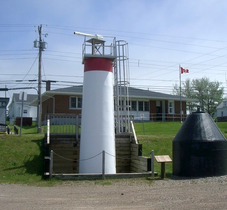 Nova Scotia / Chéticamp Harbour Sector light
Keywords: Canada;Nova Scotia;Breton Peninsula;Cheticamp