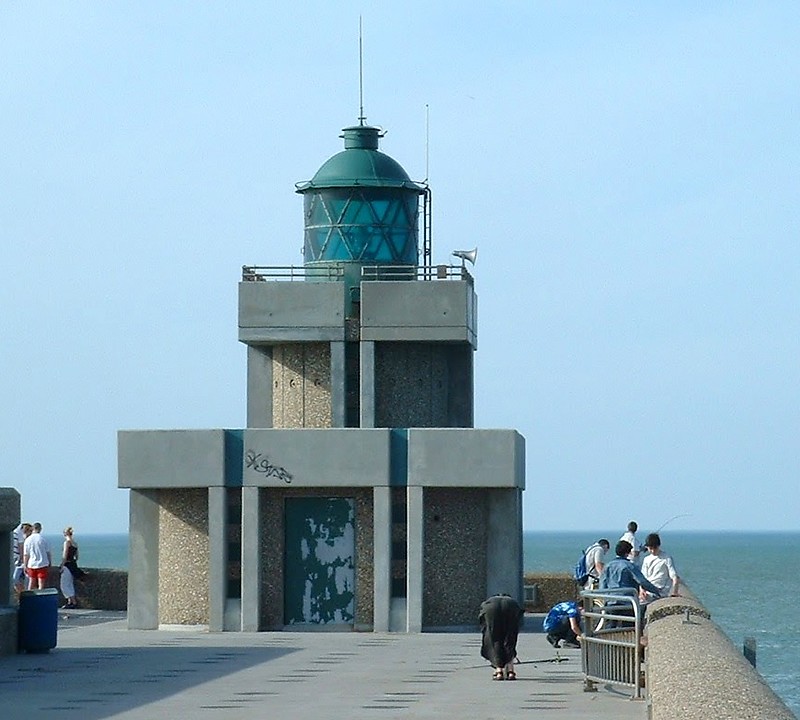 Dieppe / W Jetty Head lighthouse
Keywords: France;Normandy;Dieppe;English Channel