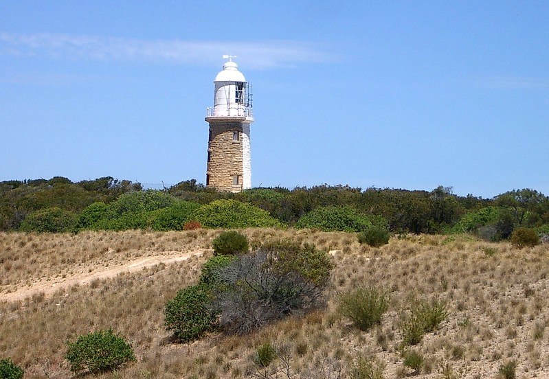 Woodman Point Lighthouse
Old name Gage Roads Lighthouse.
Keywords: Australia;Western Australia;Freemantle;Perth;Indian ocean
